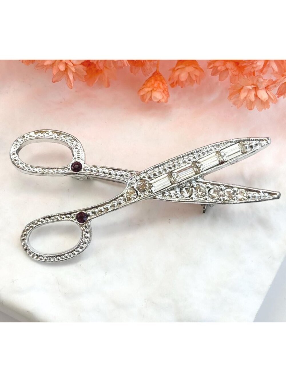 Mint Rhinestone Scissor Vintage Silver Toned Vintage Costume Brooch | Lapel Pin